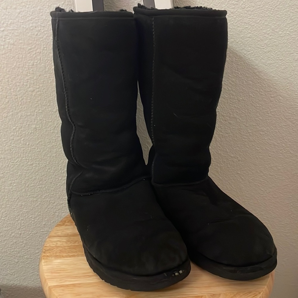 UGG Classic Tall II Boot Size 9